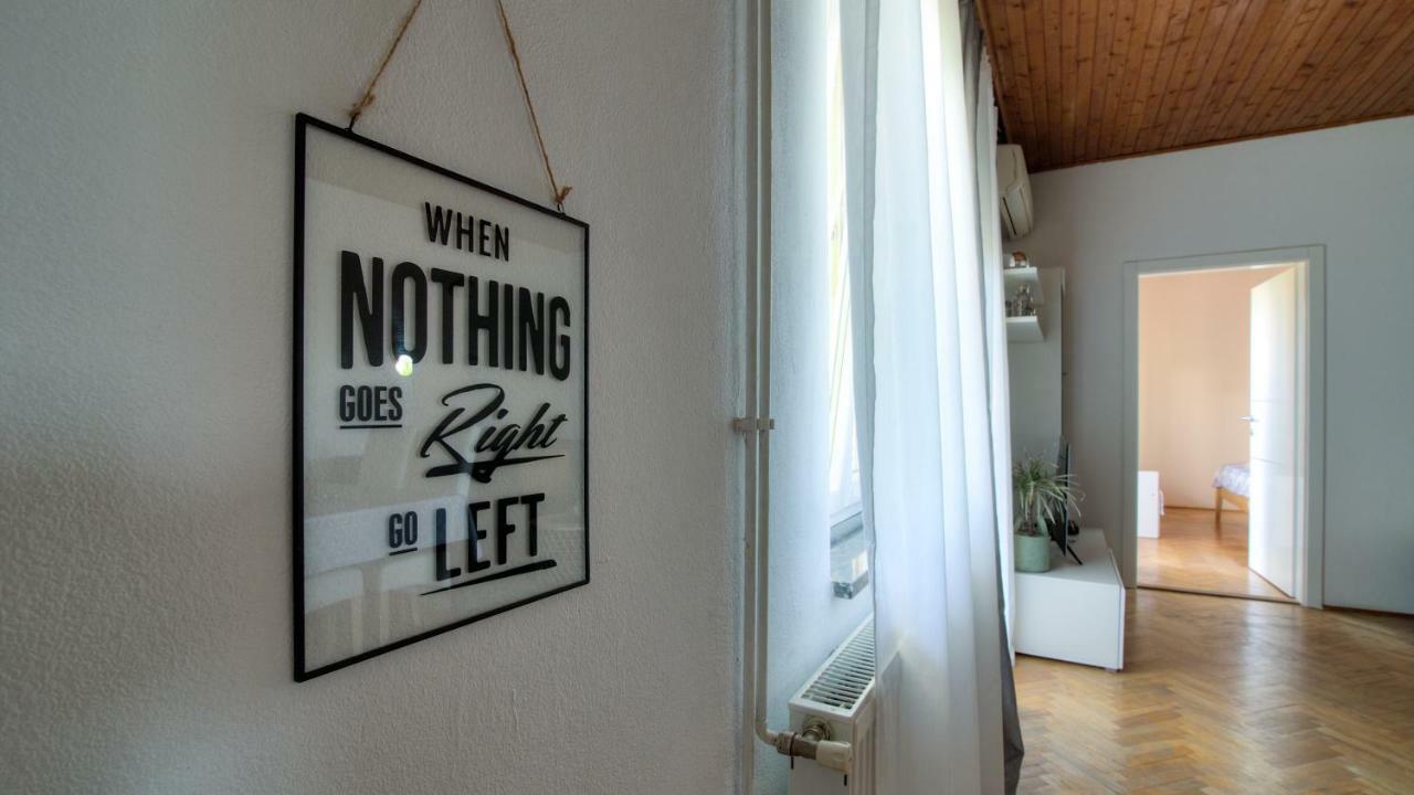 Apartment Marino セニ エクステリア 写真