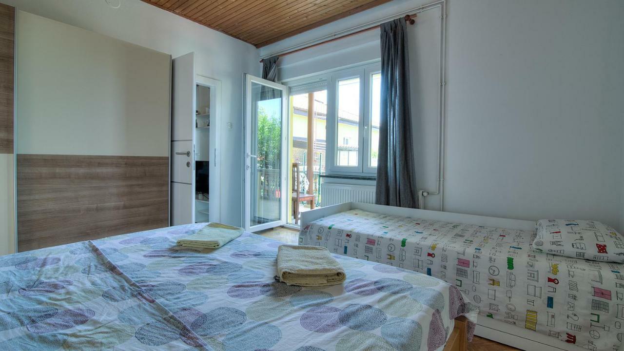 Apartment Marino セニ エクステリア 写真